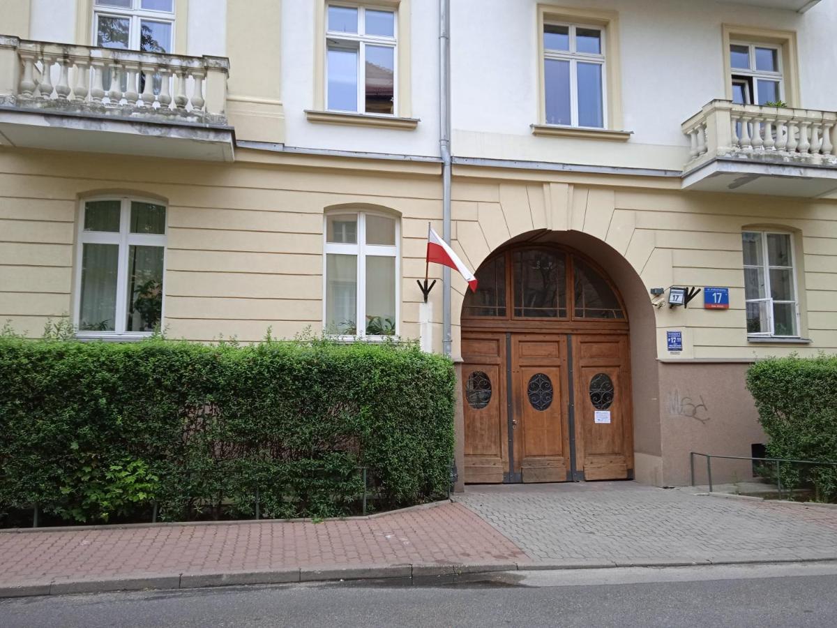 ורשה Green Wood Apartament Stara Ochota מראה חיצוני תמונה