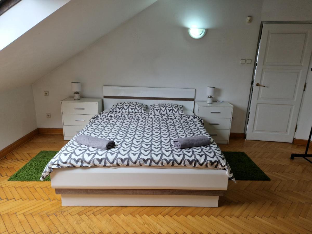 ורשה Green Wood Apartament Stara Ochota מראה חיצוני תמונה