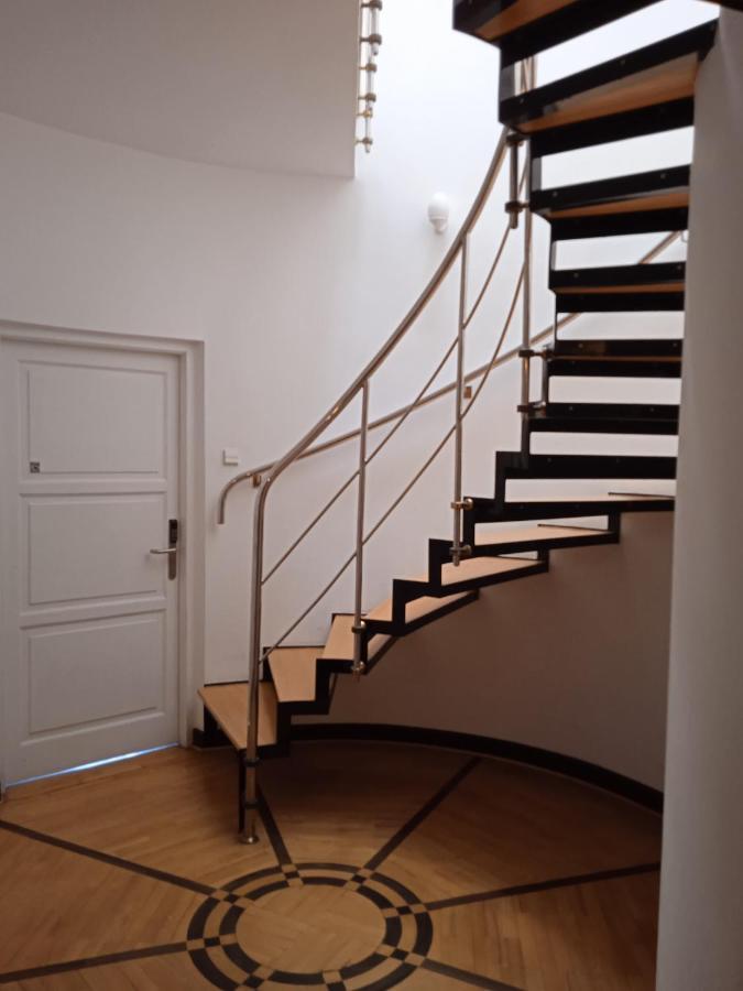 ורשה Green Wood Apartament Stara Ochota מראה חיצוני תמונה