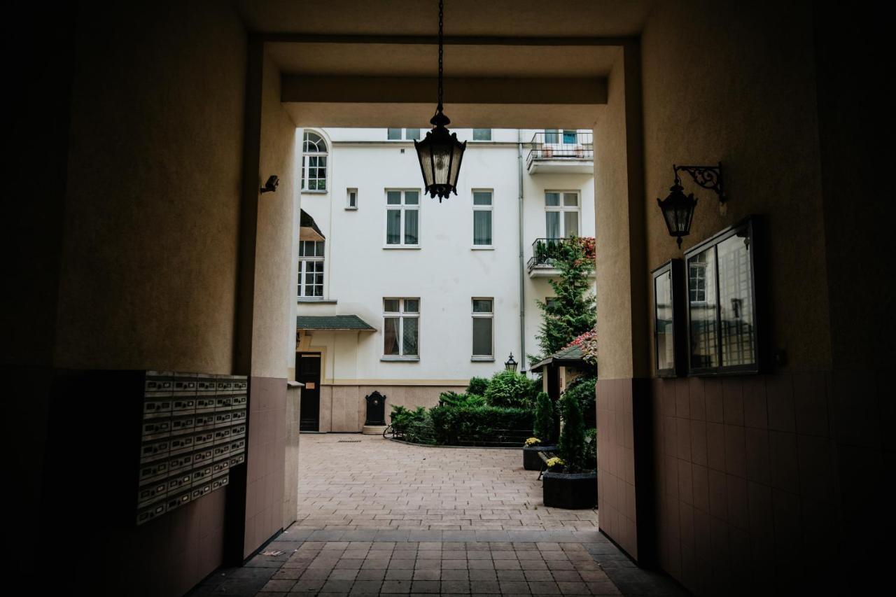 ורשה Green Wood Apartament Stara Ochota מראה חיצוני תמונה